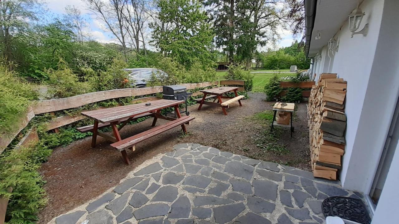 Resort Chribska Apartmany Adri Eksteriør bilde