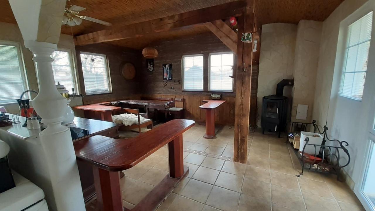 Resort Chribska Apartmany Adri Eksteriør bilde